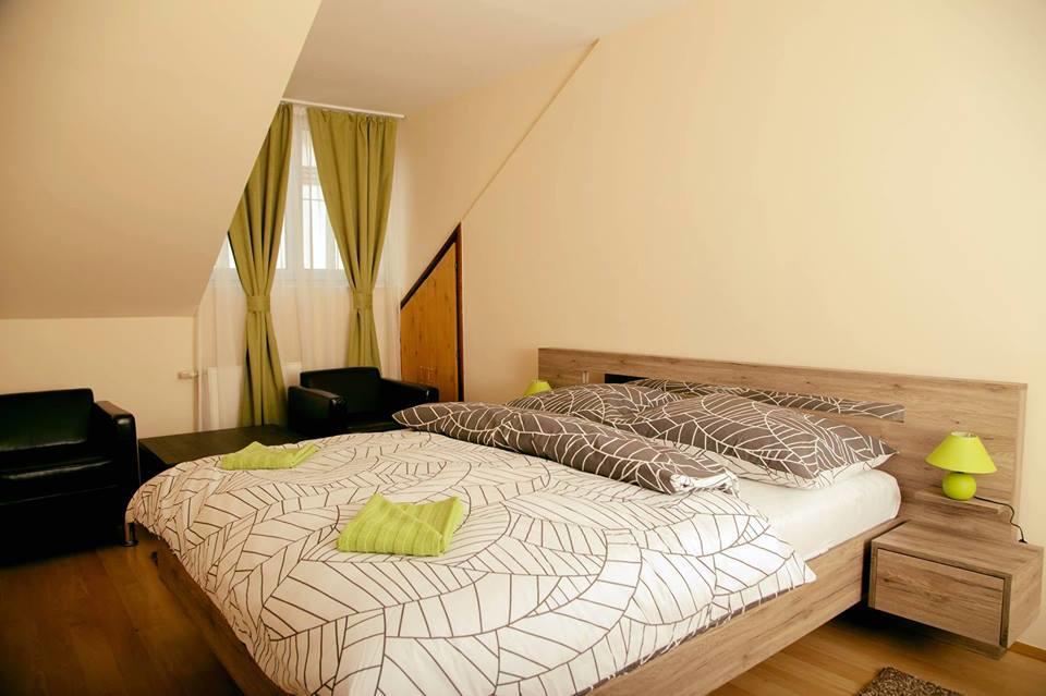 Bartok Ter Panzio Bed & Breakfast Eger Exterior photo