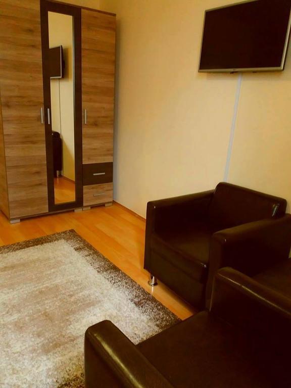 Bartok Ter Panzio Bed & Breakfast Eger Exterior photo
