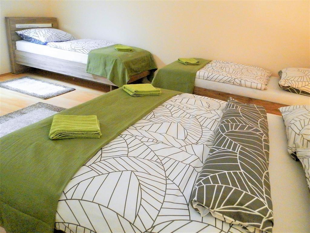 Bartok Ter Panzio Bed & Breakfast Eger Exterior photo