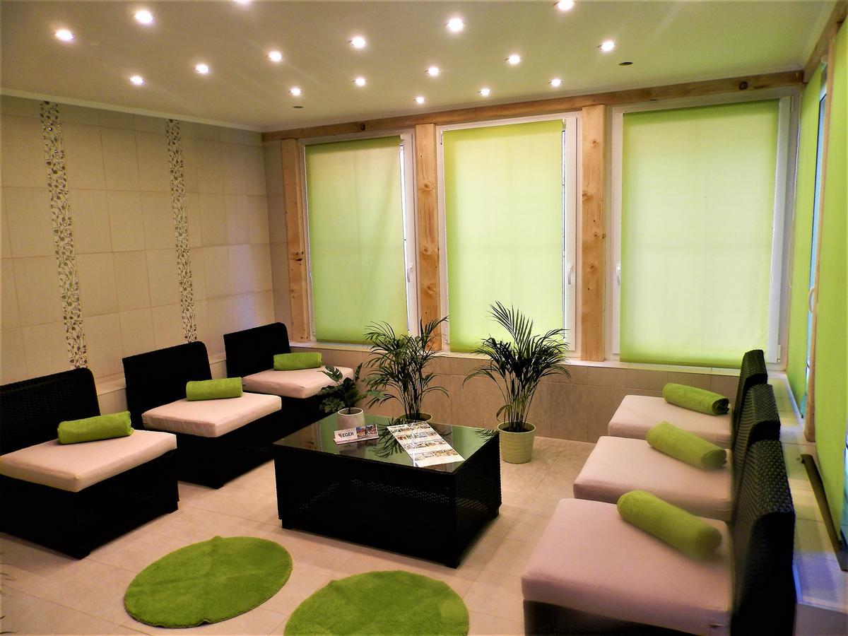 Bartok Ter Panzio Bed & Breakfast Eger Room photo
